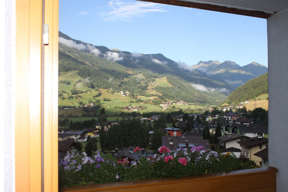 Ferienhaus Sonnenhang Matrei in Osttirol Bagian luar foto