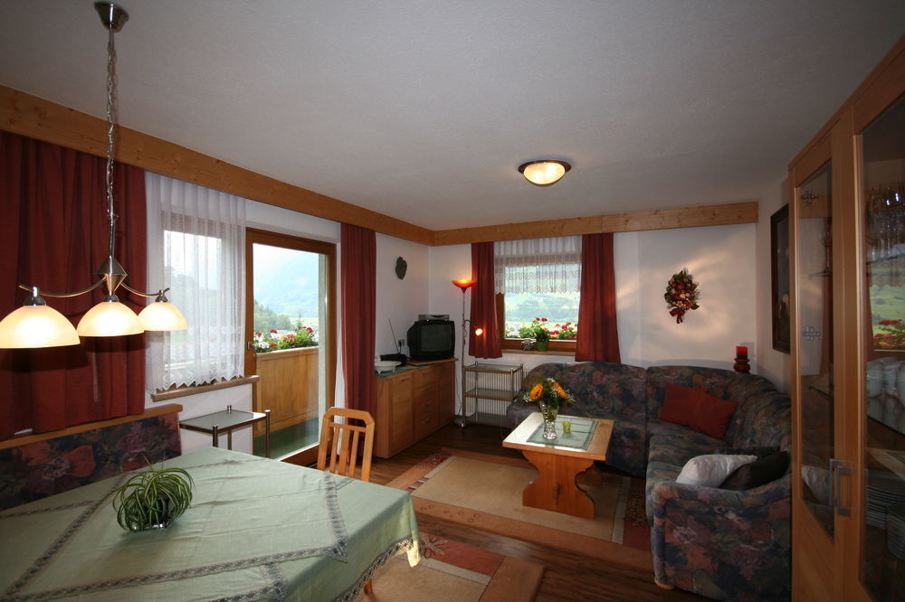 Ferienhaus Sonnenhang Matrei in Osttirol Bagian luar foto