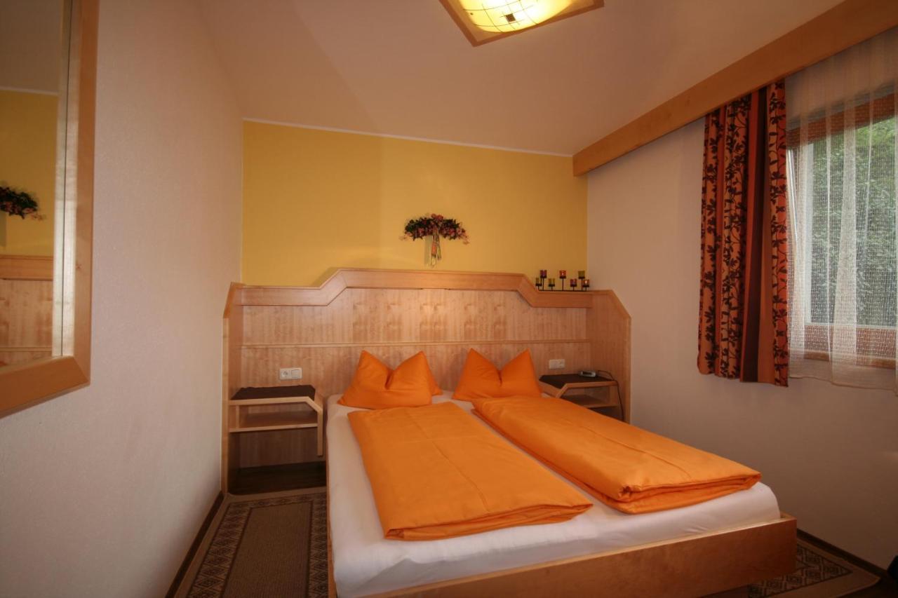 Ferienhaus Sonnenhang Matrei in Osttirol Bagian luar foto